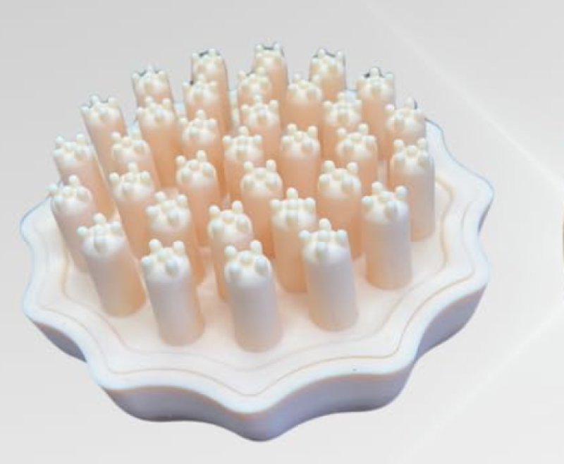 画像1: ★196本の突起泡立ちが良い 頭皮スッキリ シャンプーブラシ シリコン製で熱湯除菌可能なスカルプブラシ 頭皮マッサージ 頭皮ブラシ 頭皮マッサージブラシ シャンプー & トリートメント [ B0D1J9B68C / 1120260309015 / K106 / K106 ] (1)